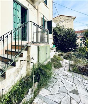 Appartamento - Trilocale a PERIFERIA, La Spezia