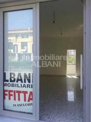 Capannone / Fondo - Commerciale a Prati, Vezzano Ligure
