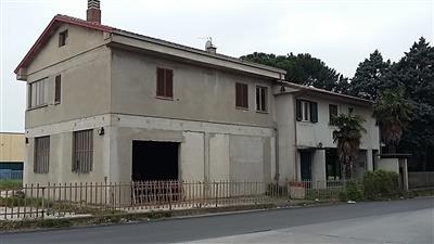 Casa singola a Frazioni, Assisi