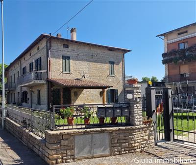 Semindipendente - Porzione di casa a Ripa, Perugia