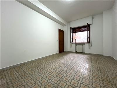 Appartamento - Trilocale a Centro storico, Catanzaro