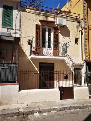 Appartamento - Bivano a Palermo