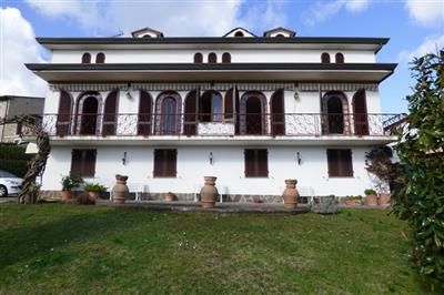 Villa in buono stato di 480 mq. a Colle Di Compito
