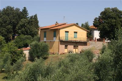 Casa singola in buono stato di 200 mq. a Montefoscoli
