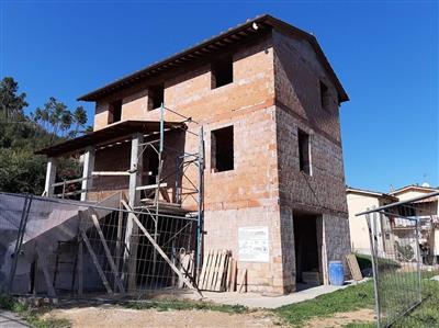 Villa in buono stato di 180 mq. a San Lorenzo A Vaccoli
