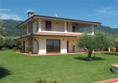 Villa in buono stato di 240 mq. a San Cristoforo