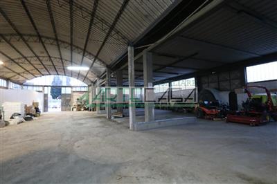 Capannone industriale in buono stato di 700 mq. a Navacchio