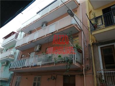 Appartamento residenziale ottimo/ristrutturato C.Colombo-CVE-Roma