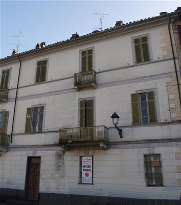 Stabile/Palazzo in zona Centro Storico a Vercelli