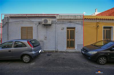 casa indipendente in vendita a Castelsardo in zona Lu Bagnu