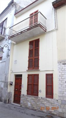Casa indipendente in vendita a Ortona Santa Maria - Corso Vittorio Emanuele II