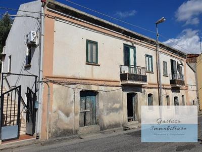 Casa indipendente in vendita a Reggio di Calabria Croce Valanidi