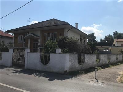 Casa indipendente in vendita a Pescara Periferia