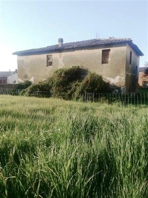 casa semindipendente in vendita a Calci